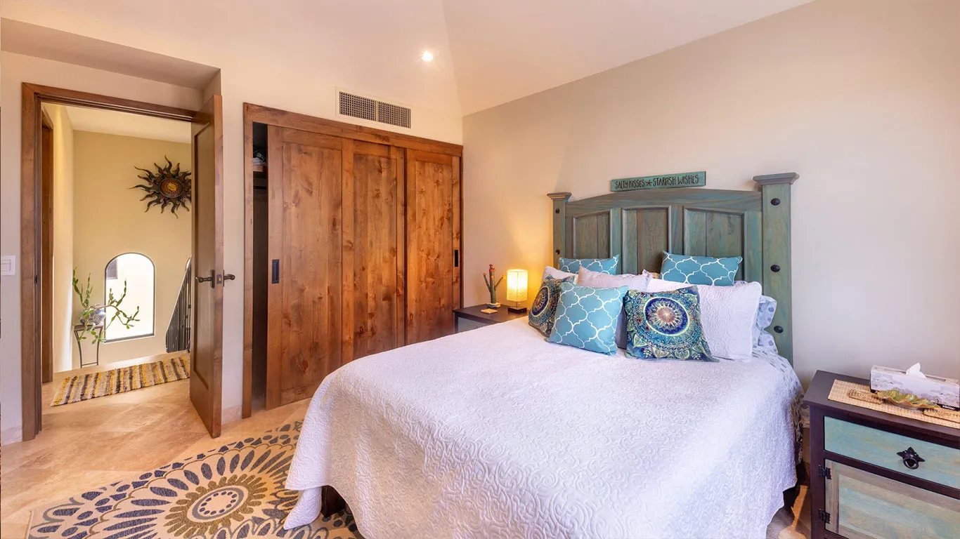 33-Mesquite-Villa-Vista-11-web.webp